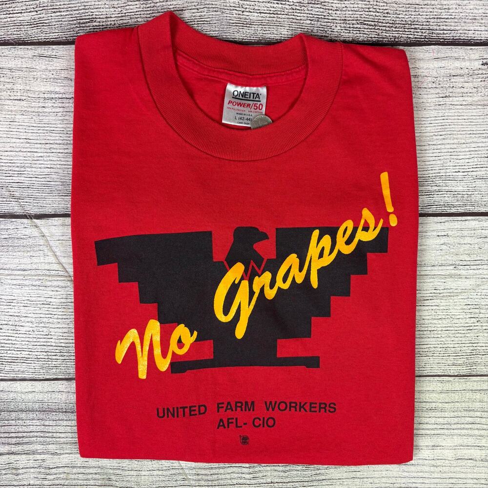 1990s United Farm Workers "No Grapes!" Boycott Cesar Chavez T-shirt